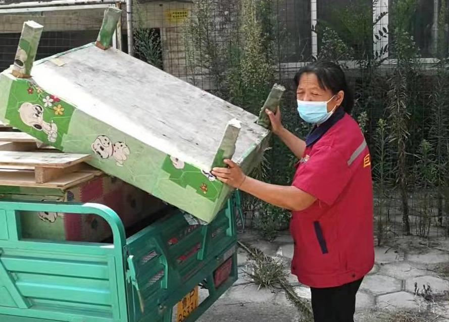 巨佳物业|劳动最光荣