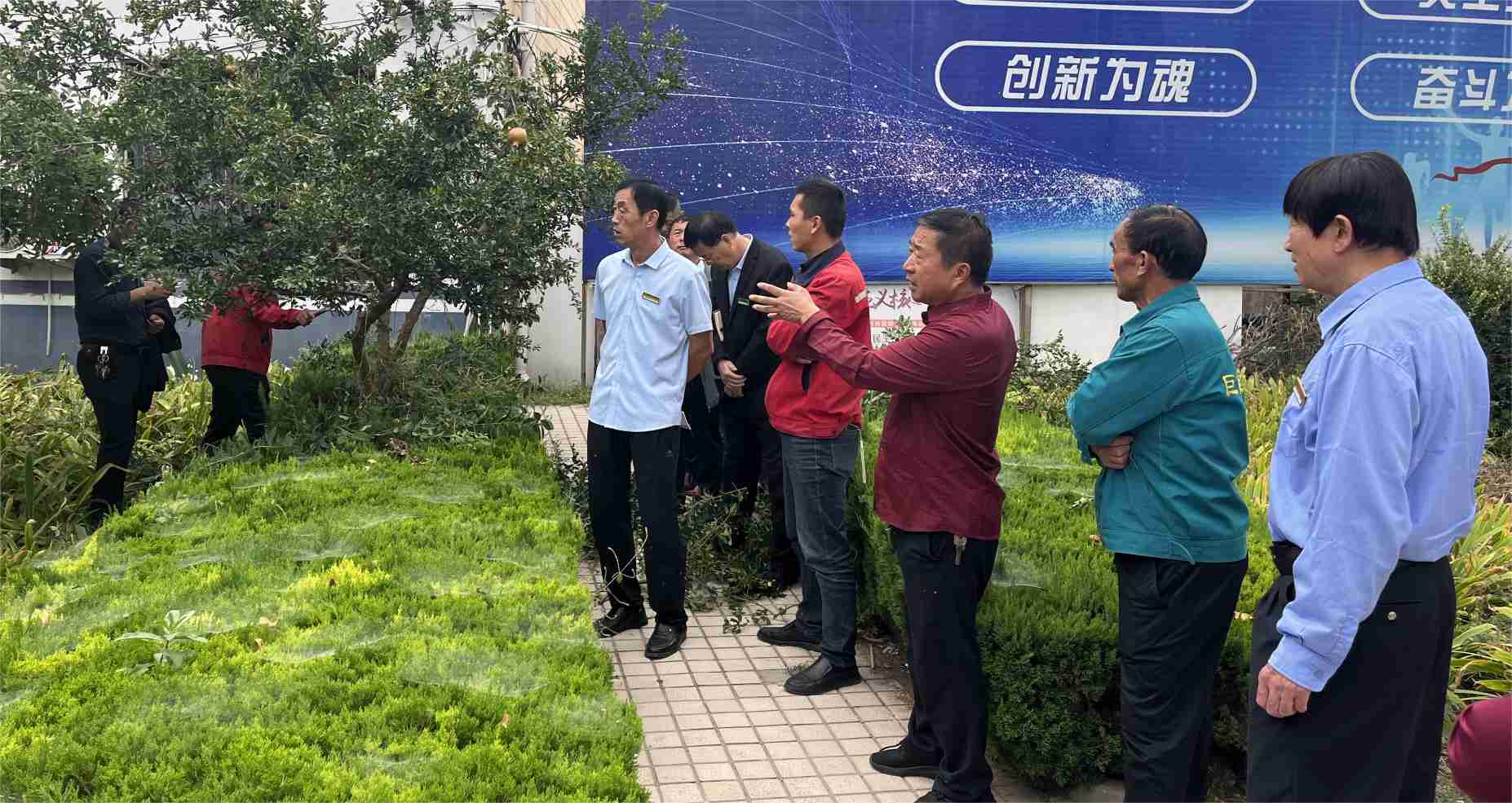 巨佳物业|节日我在岗 服务不打烊